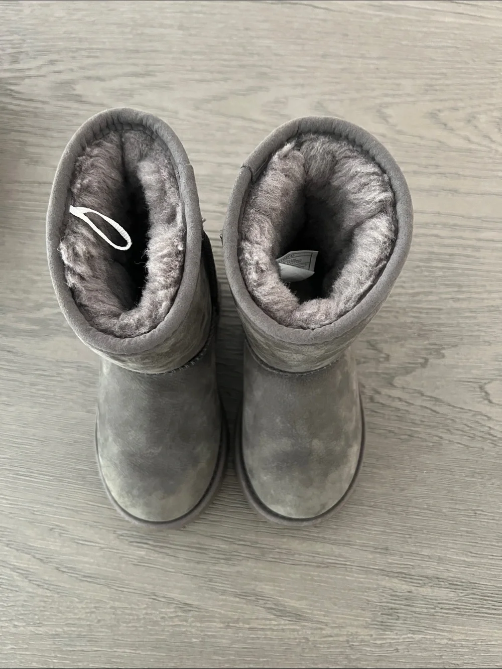 UGG Kids Short Sheepskin Boot - Charcoal Gray